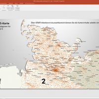 PowerPoint-Karte Schleswig-Holstein Postleitzahlen PLZ-5-3-2-1, PLZ-Karte Schleswig-Holstein, Postleitzahlenkarte Schleswig-Holstein für PowerPoint, Karte PowerPoint Postleitzahlen Schleswig-Holstein, PowerPoint-Karte PLZ 5-stellig, Vektorkarte PowerPoint PLZ 3-stellig, PLZ 2-stellig, Karte Schleswig-Holstein PLZ für PowerPoint, Bundeslandkarte PowerPoint Schleswig-Holstein PLZ, mit ausgewählten Ortsnamen